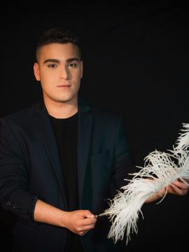 קיץ מכשף במוזא