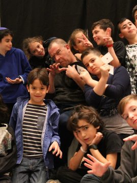 מורה מחליפה לקסמים