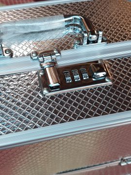 מזוודה 9 – היה שווה לחכות