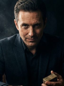 הוא לא קוסם. הוא יודע מה אתה חושב.