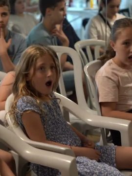 🚨 קריאה אחרונה! קייטנת הקוסם — פסח 2026